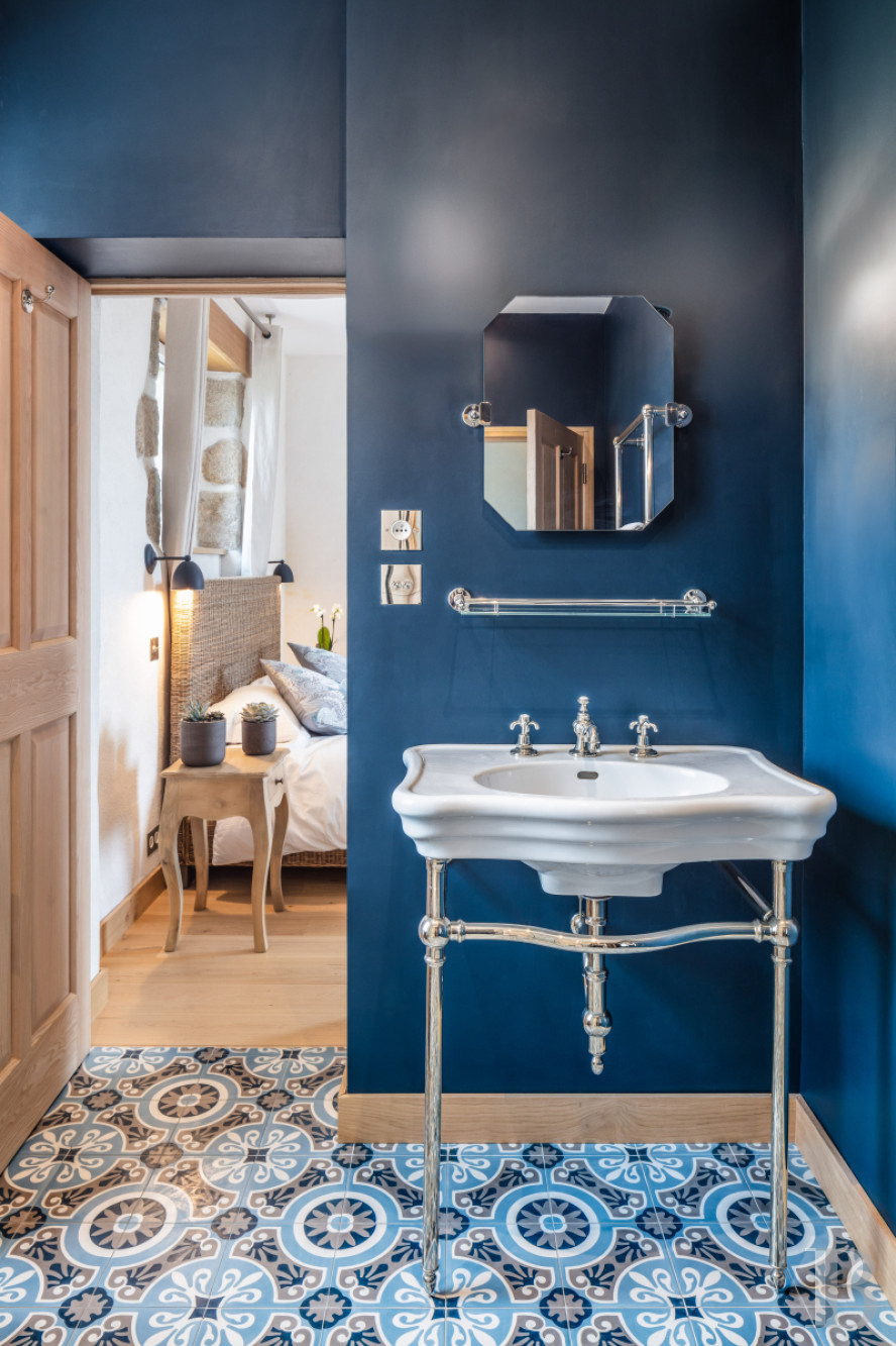 A former semaphore station overlooking the sea in Finistère, at the tip of Lervily - photo  n°19